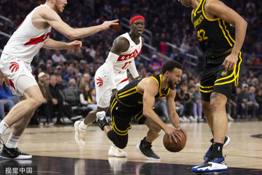 綠軍大戰騎士：15連勝告終！加蘭淪為攻防漏洞 五外戰術無解射爆.