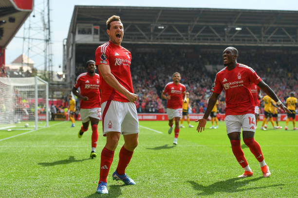 奋进的春天丨中国经济春潮涌动开新局.